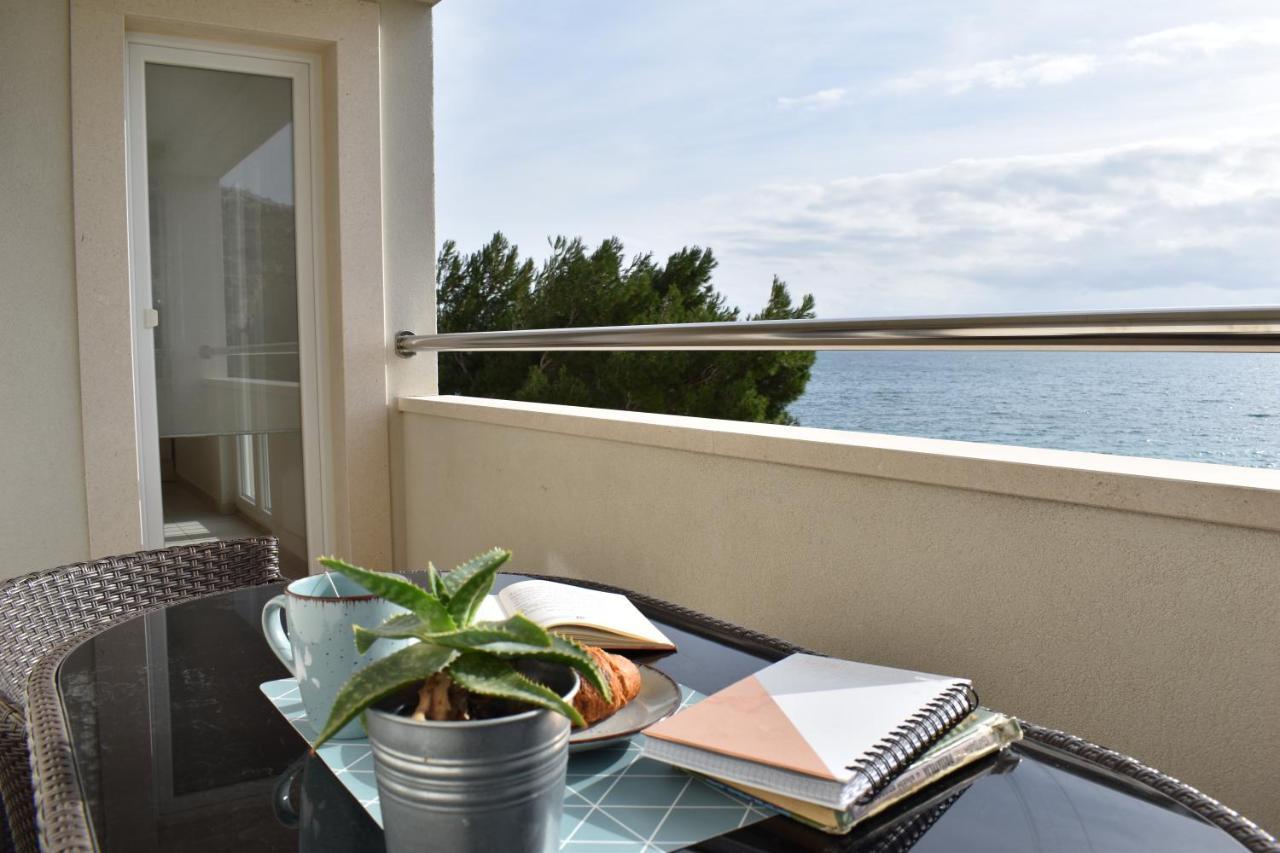 Apartments Villa Carica B&B Mimice Exterior photo